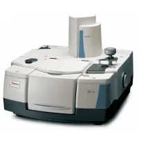 ИК-Фурье спектрометр, 7800-350 см⁻¹, возможность расширения диапазона до 27000-15 см⁻¹ , разрешение 0,09 см⁻¹, Nicolet iS50